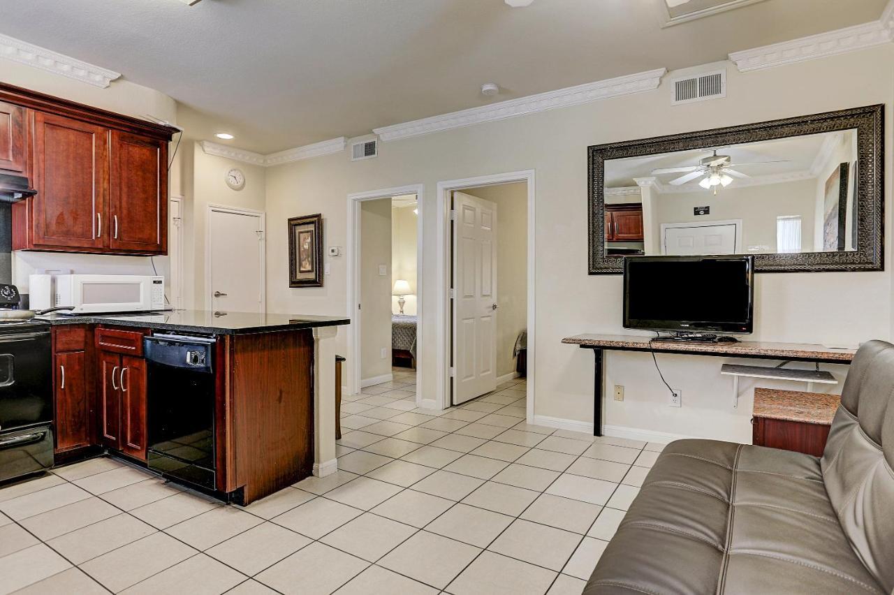 Villa Corporate 2 Bedroom Suite Furnished Condo Houston Exteriör bild