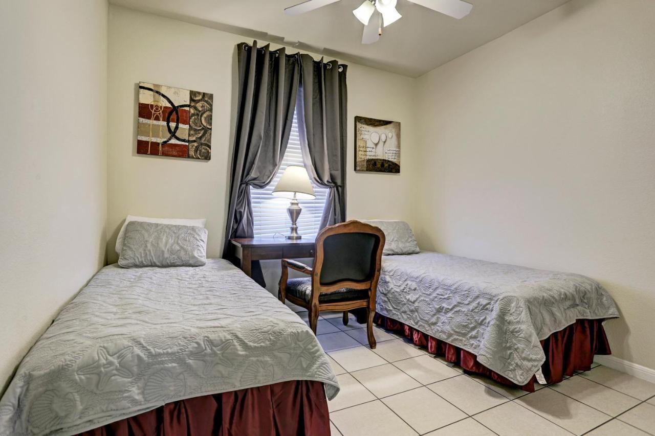 Villa Corporate 2 Bedroom Suite Furnished Condo Houston Exteriör bild